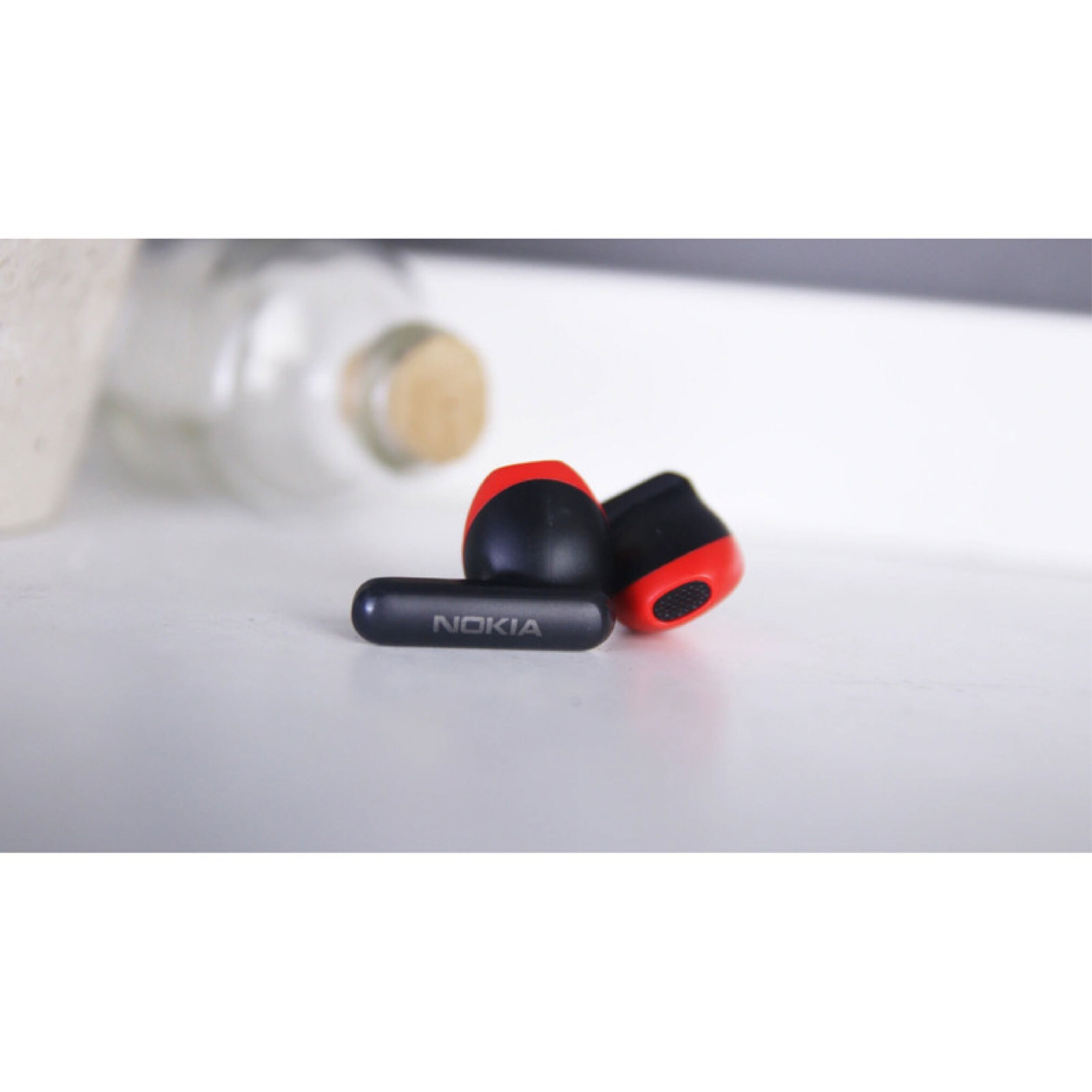  گوشی موبایل نوکیا 5710 XpressAudio 